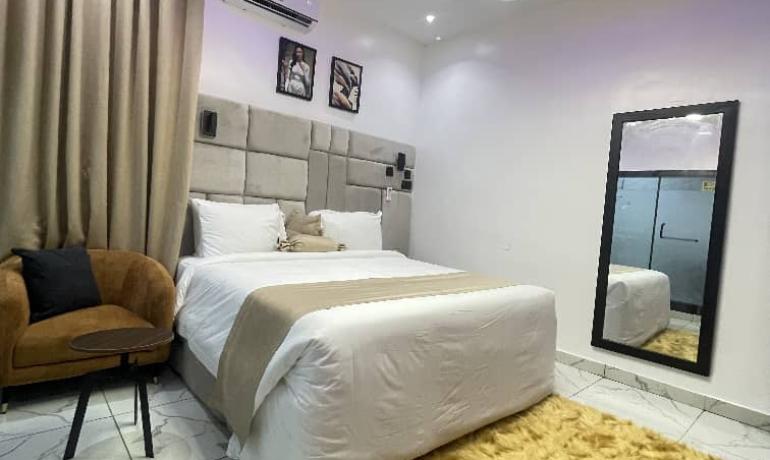 Room 205 Standard Deluxe