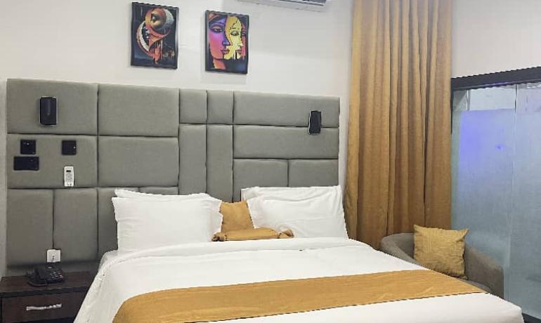 Room 211 Standard Deluxe