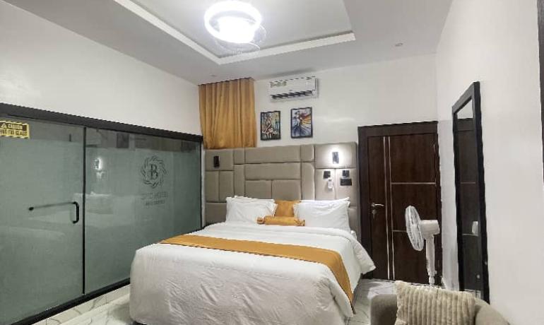 Room 207 Standard Deluxe